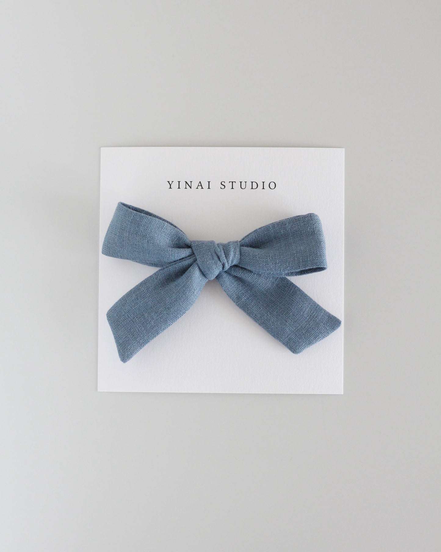 BOW CLIP [medium] - Stonewash blue