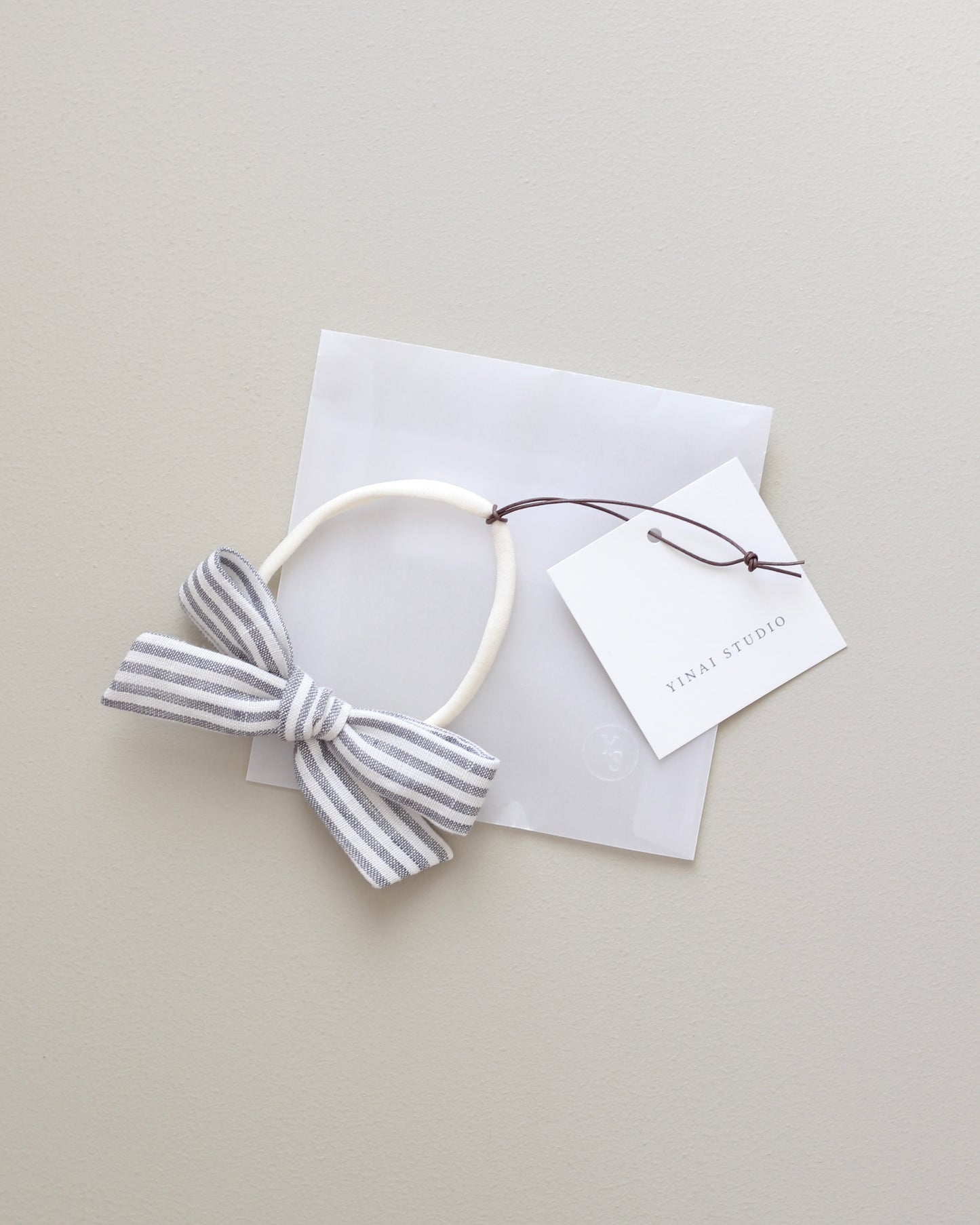 BOW CLIP / HEADBAND [medium] - navy gray