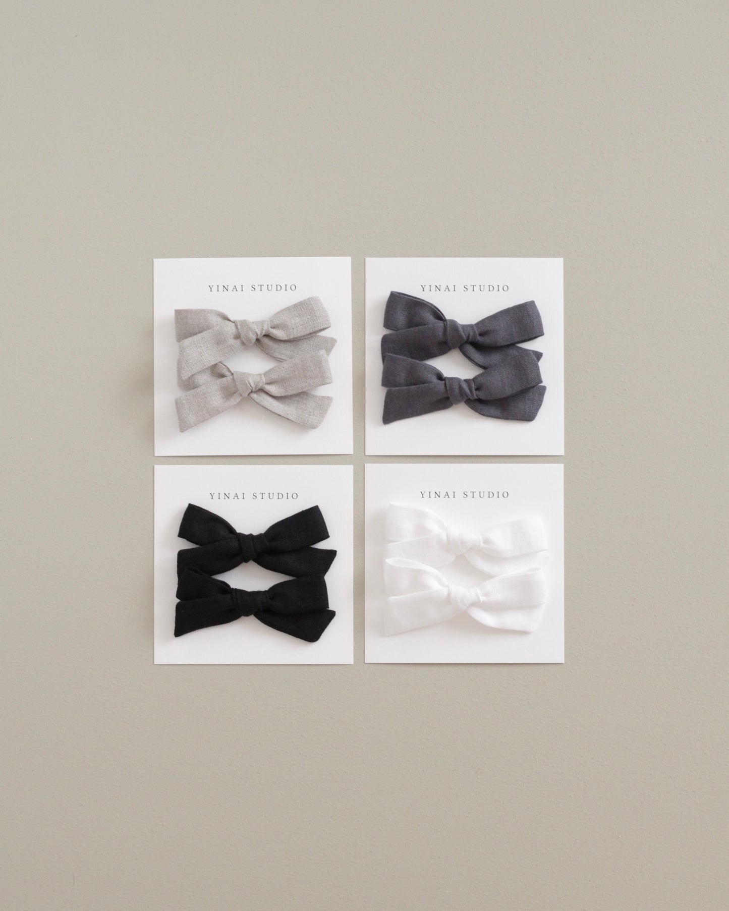 BOW CLIP [small, set of 2] - white