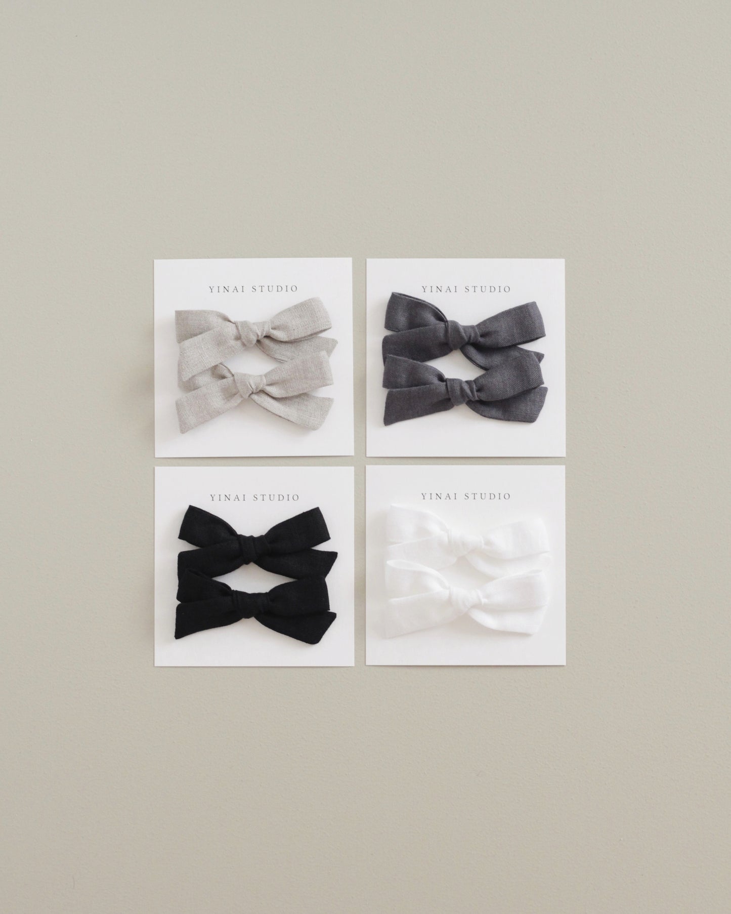 BOW CLIP [small, set of 2] - stripe, gray/white