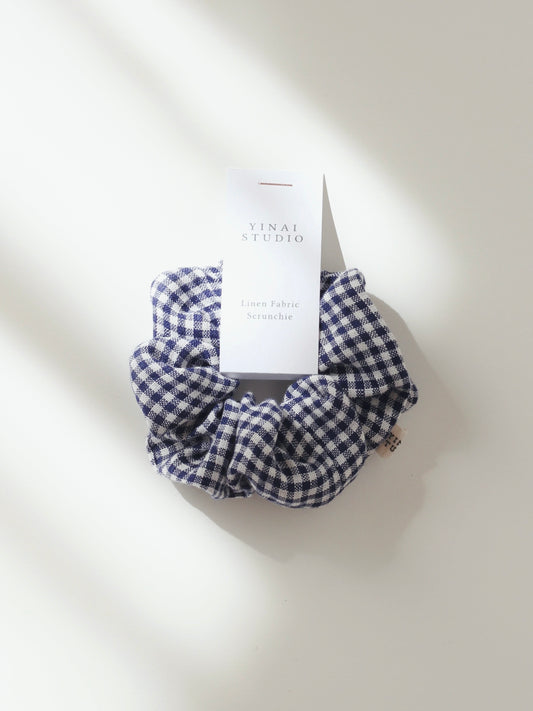 SCRUNCHIE [Gingham plaid, blue/white]