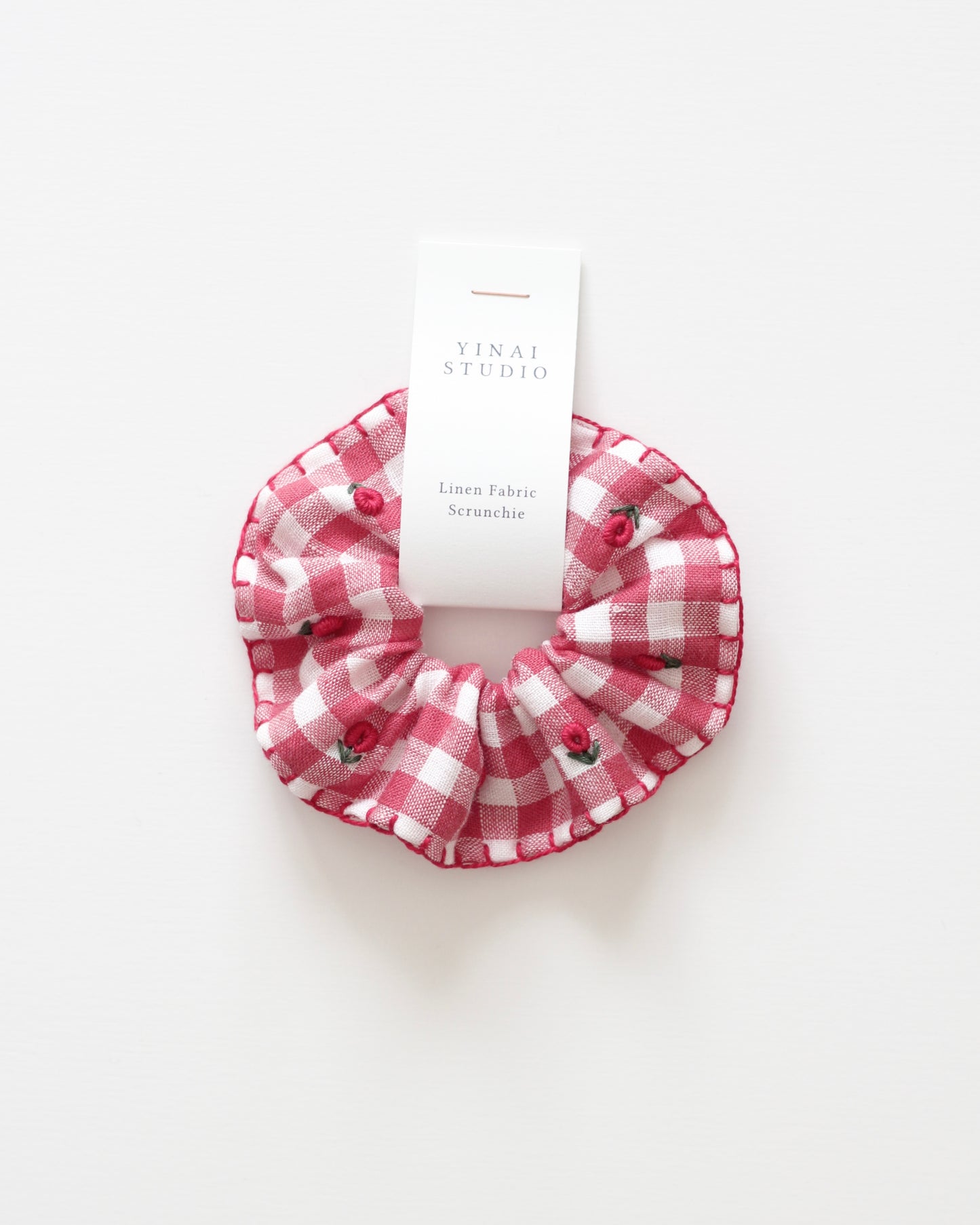 SCRUNCHIE -Embroidery- [Gingham plaid, red/white]